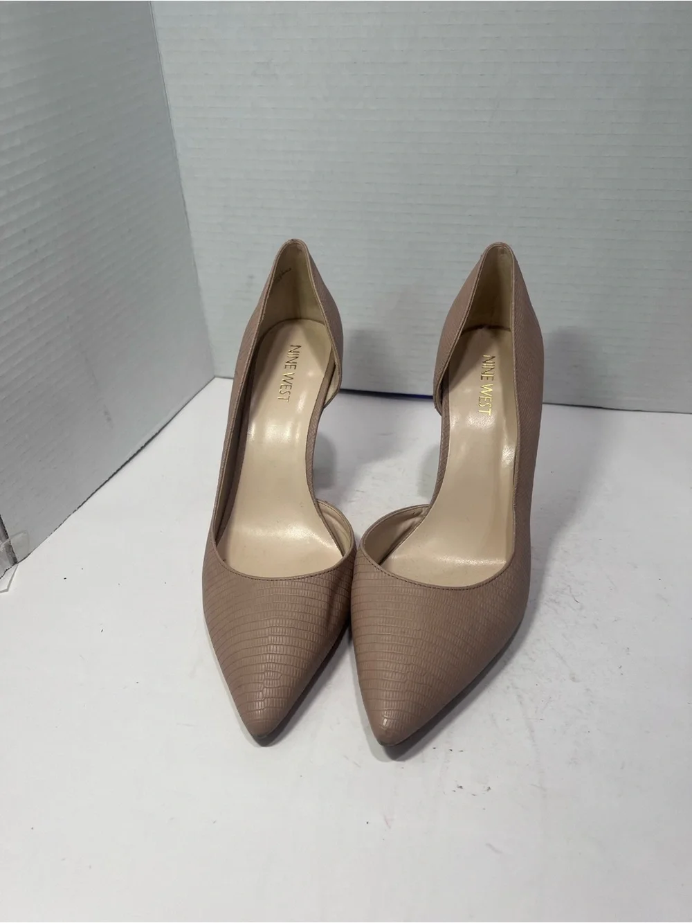 Nine West Nude Textured Pointed Toe Pumps